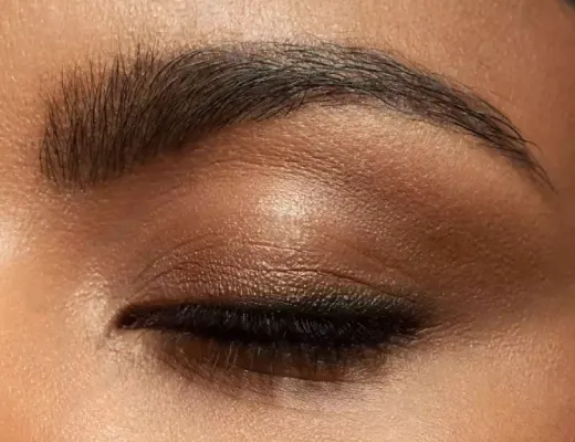 Sourcils impeccables sans effort